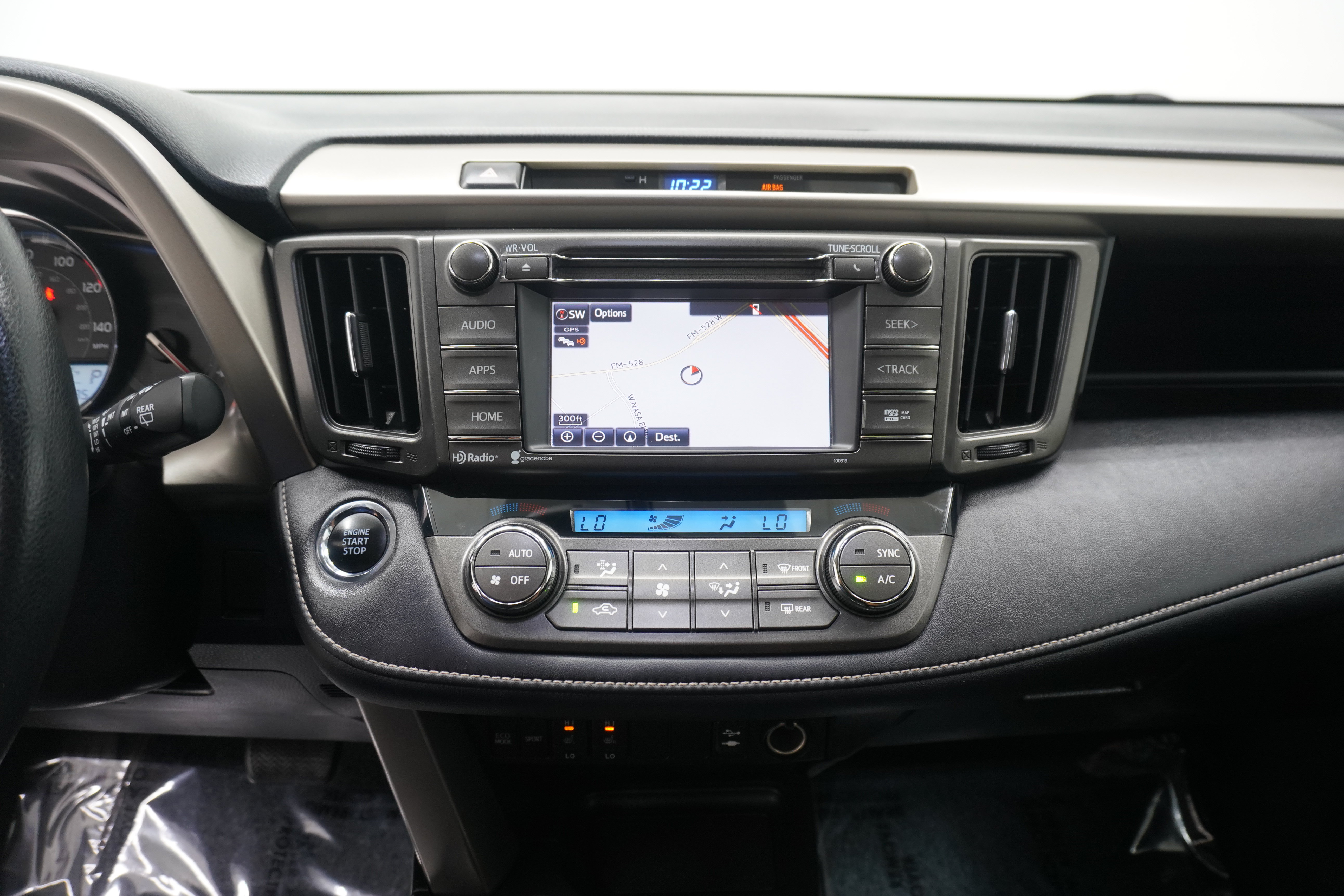Used 2015 Toyota RAV4 Limited FWD image 18