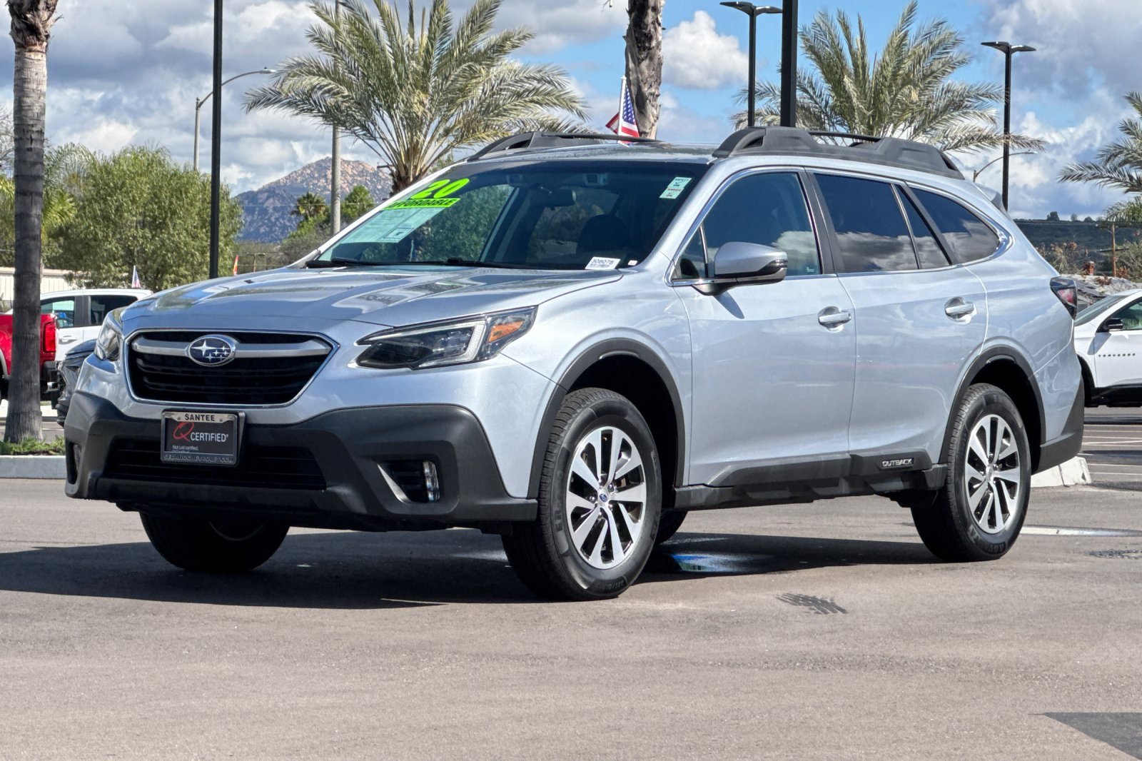 Used 2020 Subaru Outback Premium image 8