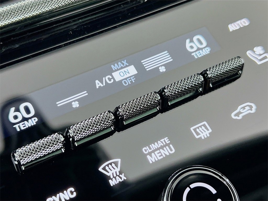 New 2026 Porsche Cayenne S image 18