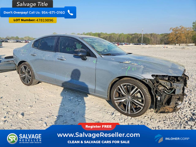 Used 2022 Volvo S60 T8 R-Design Expression w/ Advanced Package AWD/4WD image 5