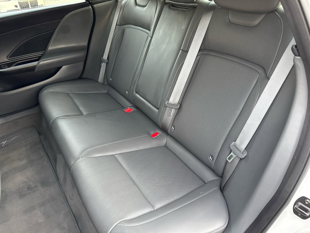 Used 2023 Lucid Air Pure AWD/4WD image 33