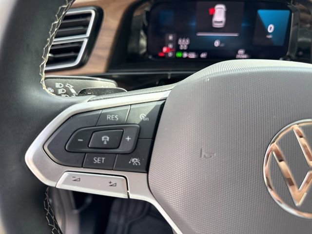Used 2024 Volkswagen Atlas SE image 22