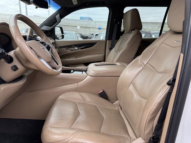 Used 2019 Cadillac Escalade ESV Platinum RWD image 25