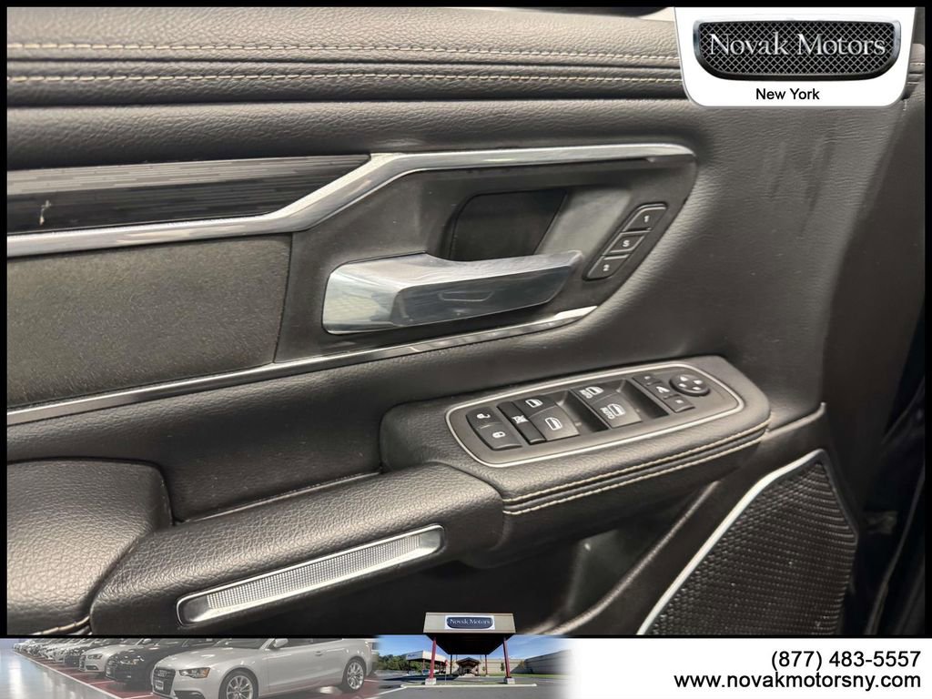 Used 2023 RAM 1500 Laramie AWD/4WD image 18
