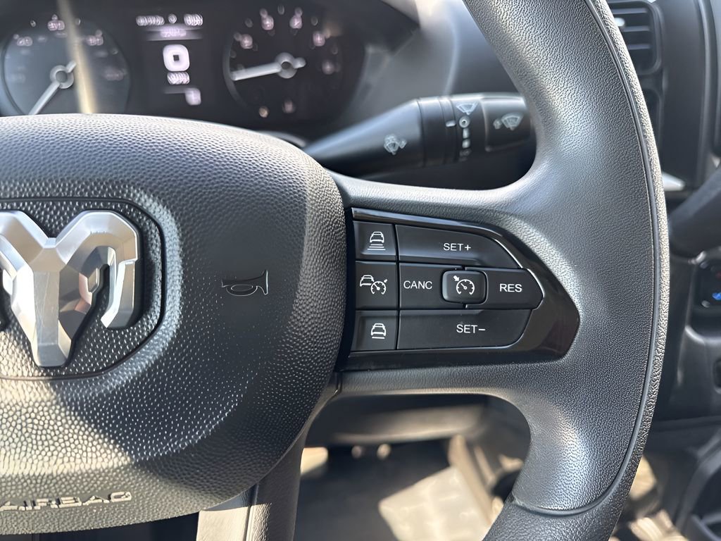 Used 2024 RAM ProMaster 2500 w/ Convenience Group image 14