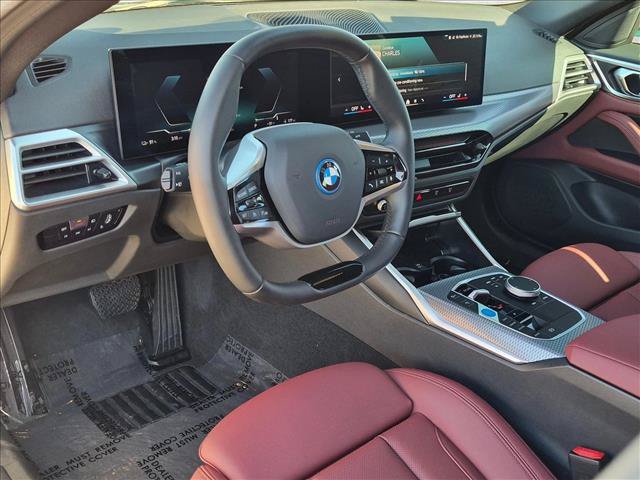 Used 2025 BMW i4 eDrive40 RWD image 10