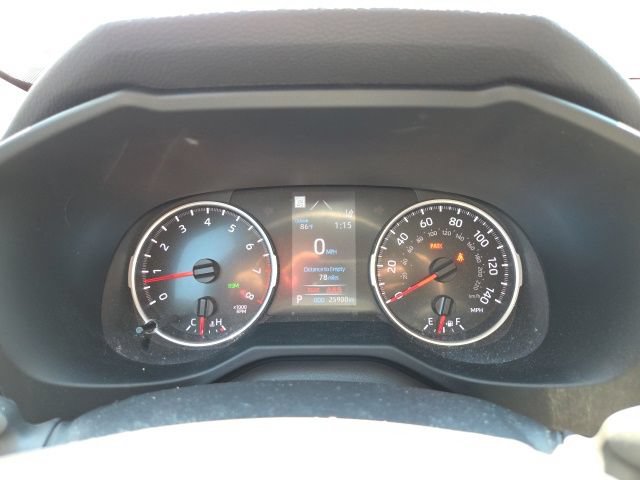 Used 2022 Toyota RAV4 LE AWD/4WD image 13