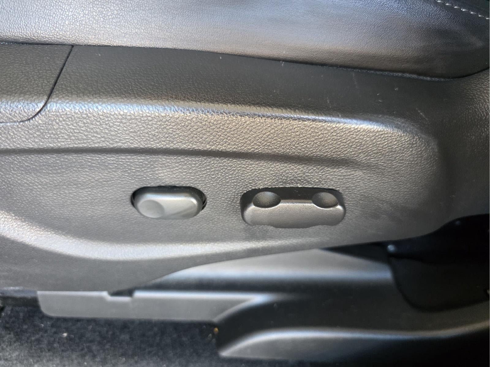 Used 2019 Buick Encore Preferred AWD/4WD image 20