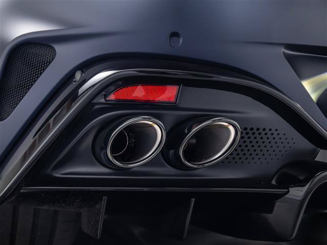 New 2026 Aston Martin V8 Vantage S RWD image 39