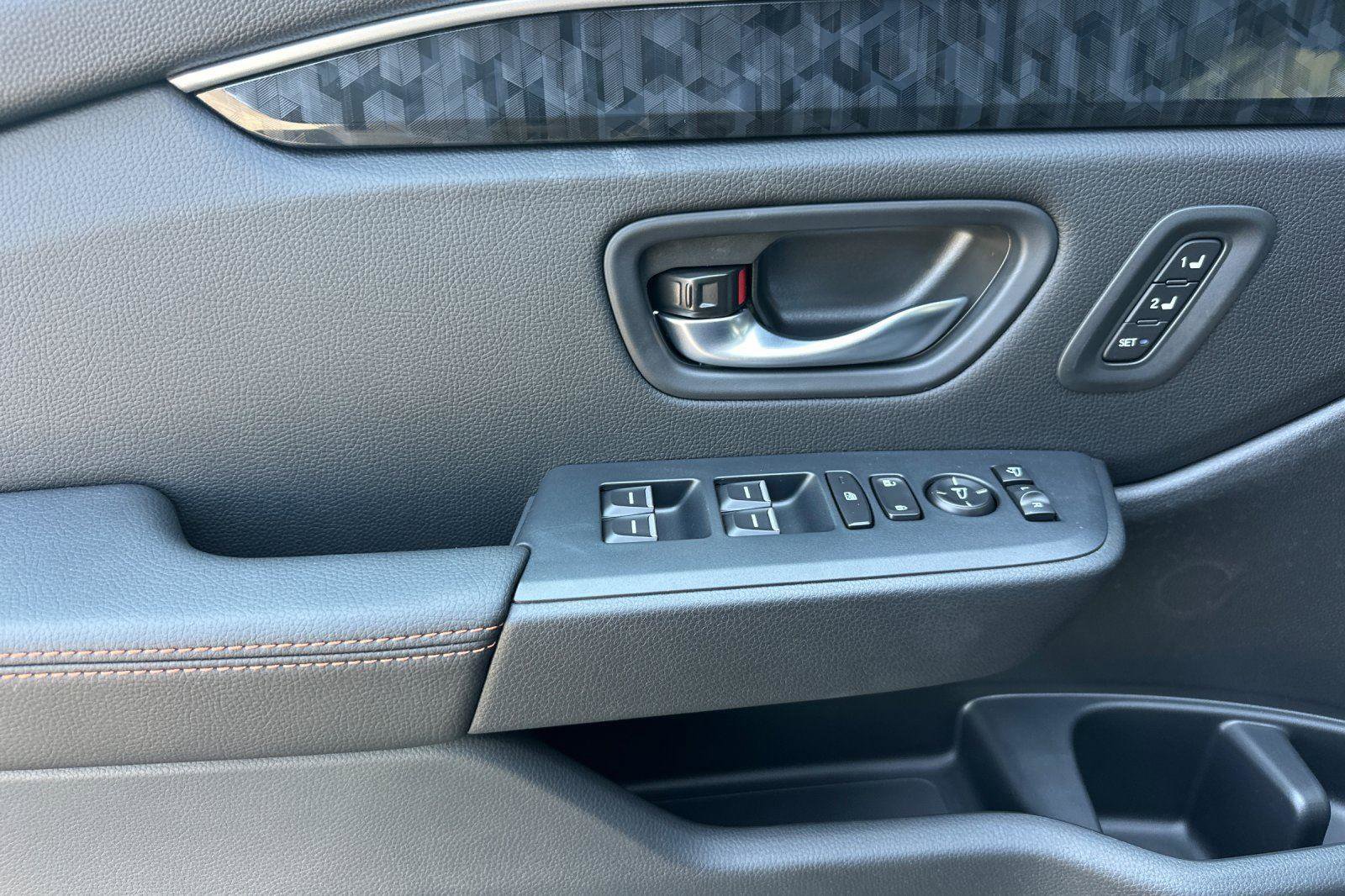 Certified 2026 Honda Passport TrailSport Elite image 9