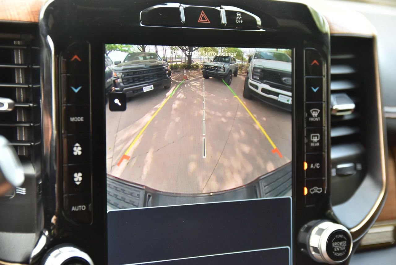 Used 2024 RAM 3500 Limited image 28