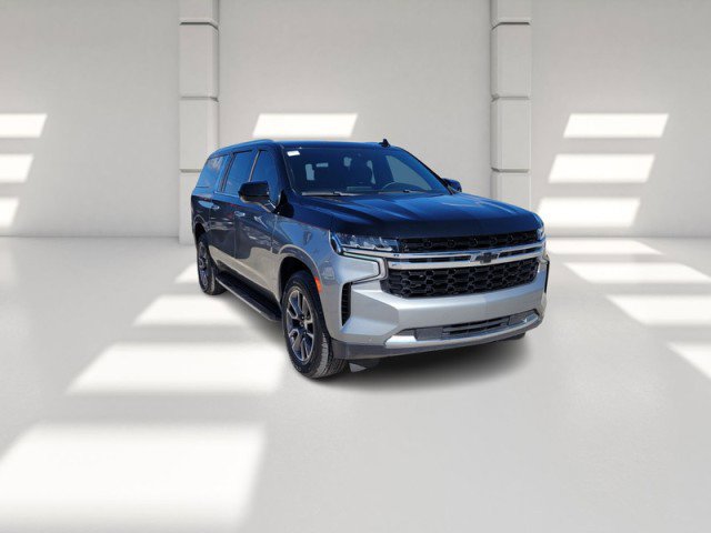 Used 2023 Chevrolet Suburban LS w/ Driver Alert Package image 3