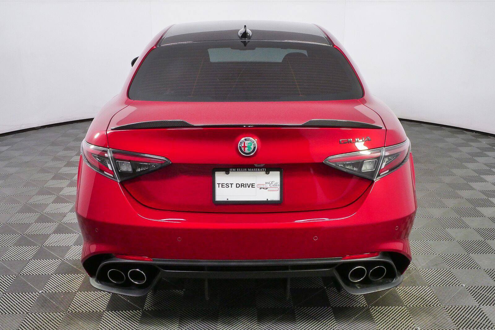 Used 2024 Alfa Romeo Giulia Quadrifoglio RWD image 28