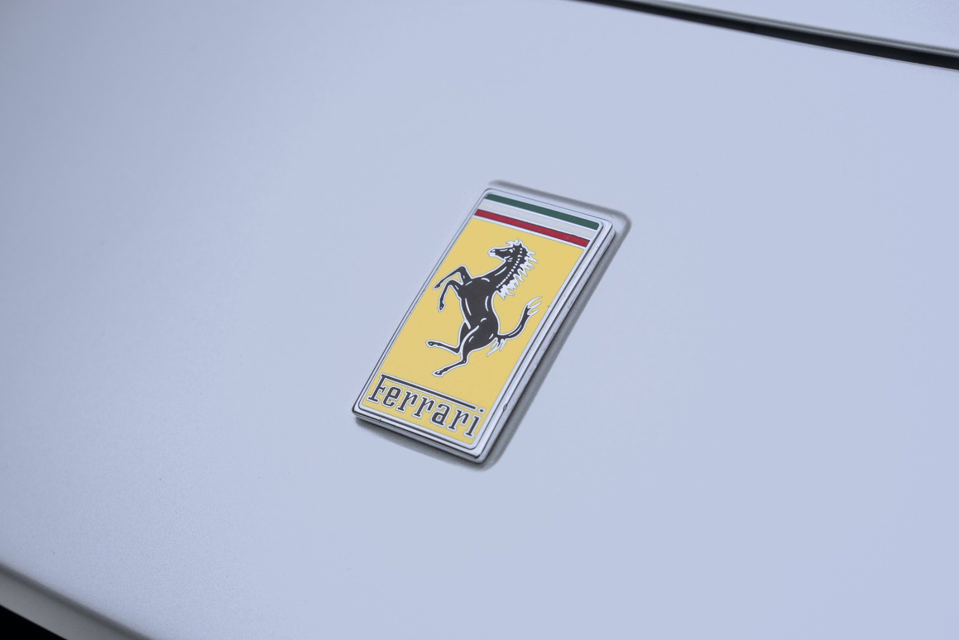 Used 2016 Ferrari California T image 37