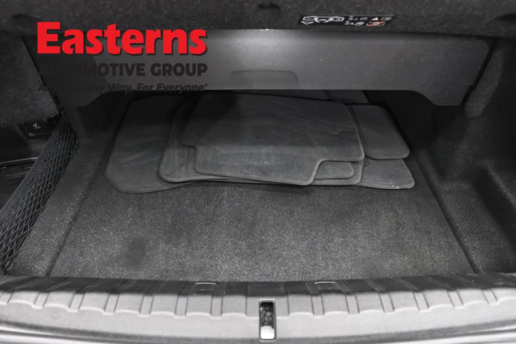 Used 2024 BMW 430i Convertible w/ M Sport Package image 9