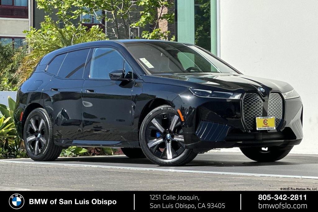 Used 2024 BMW iX xDrive50 w/ Sport Package AWD/4WD image 1