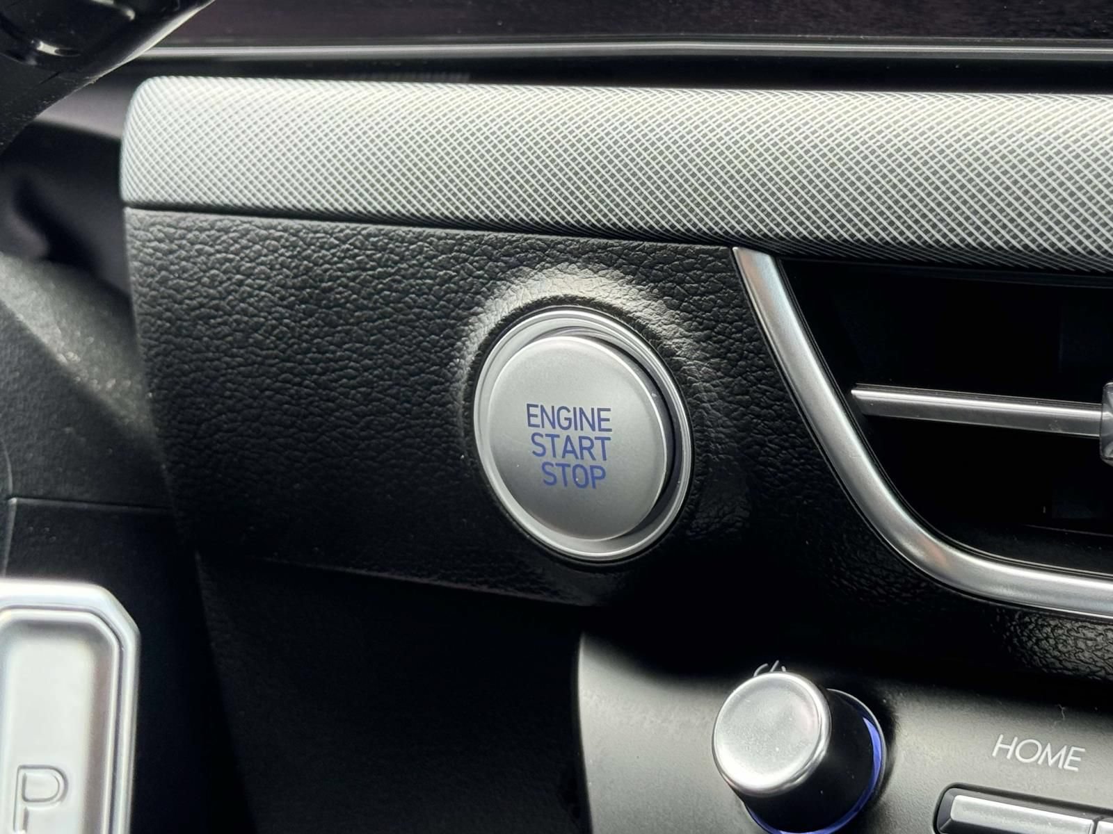 Used 2025 Hyundai Sonata SEL FWD image 6