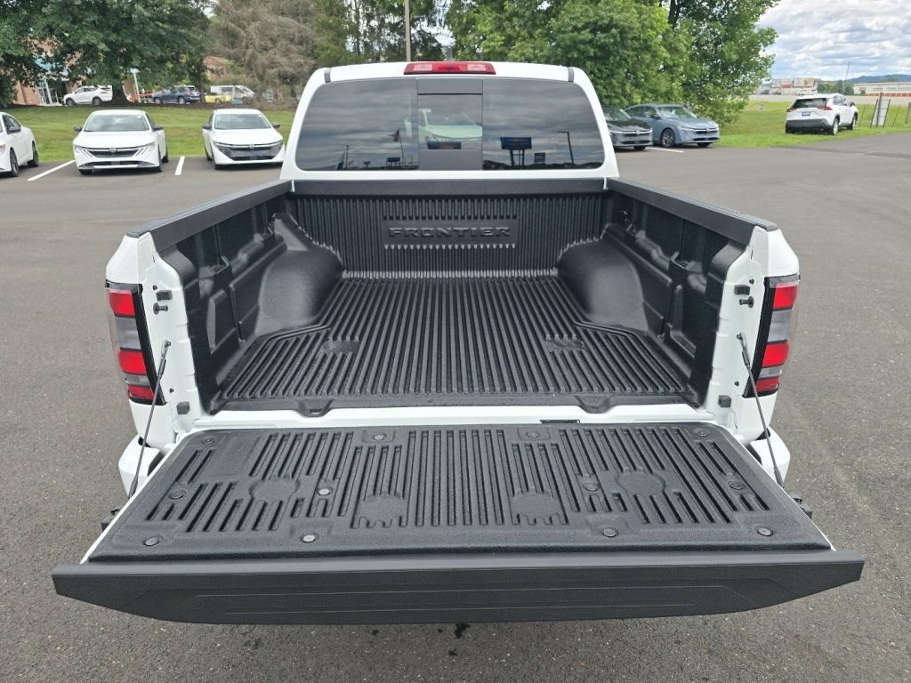 New 2026 Nissan Frontier SV w/ All-Weather Content Package AWD/4WD image 14
