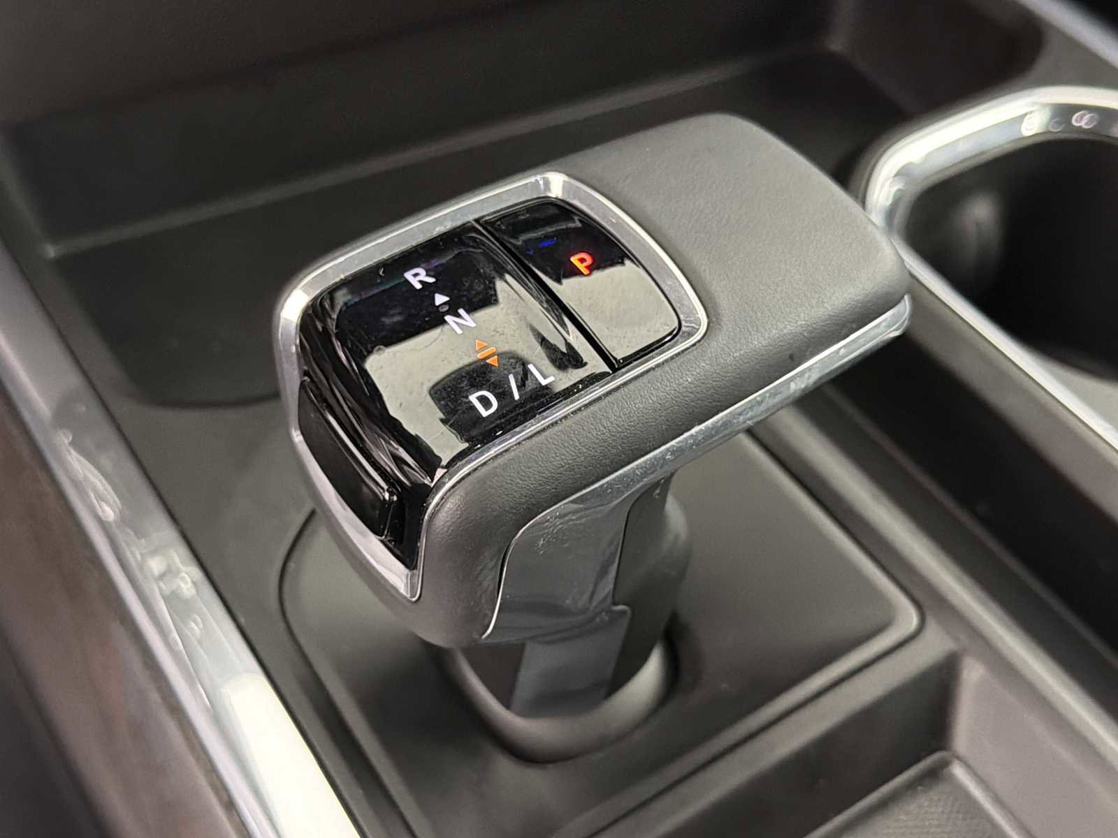 Certified 2024 GMC Sierra 1500 SLT w/ SLT Premium Package image 30