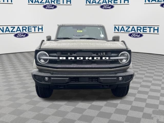 New 2026 Ford Bronco Outer Banks AWD/4WD image 2