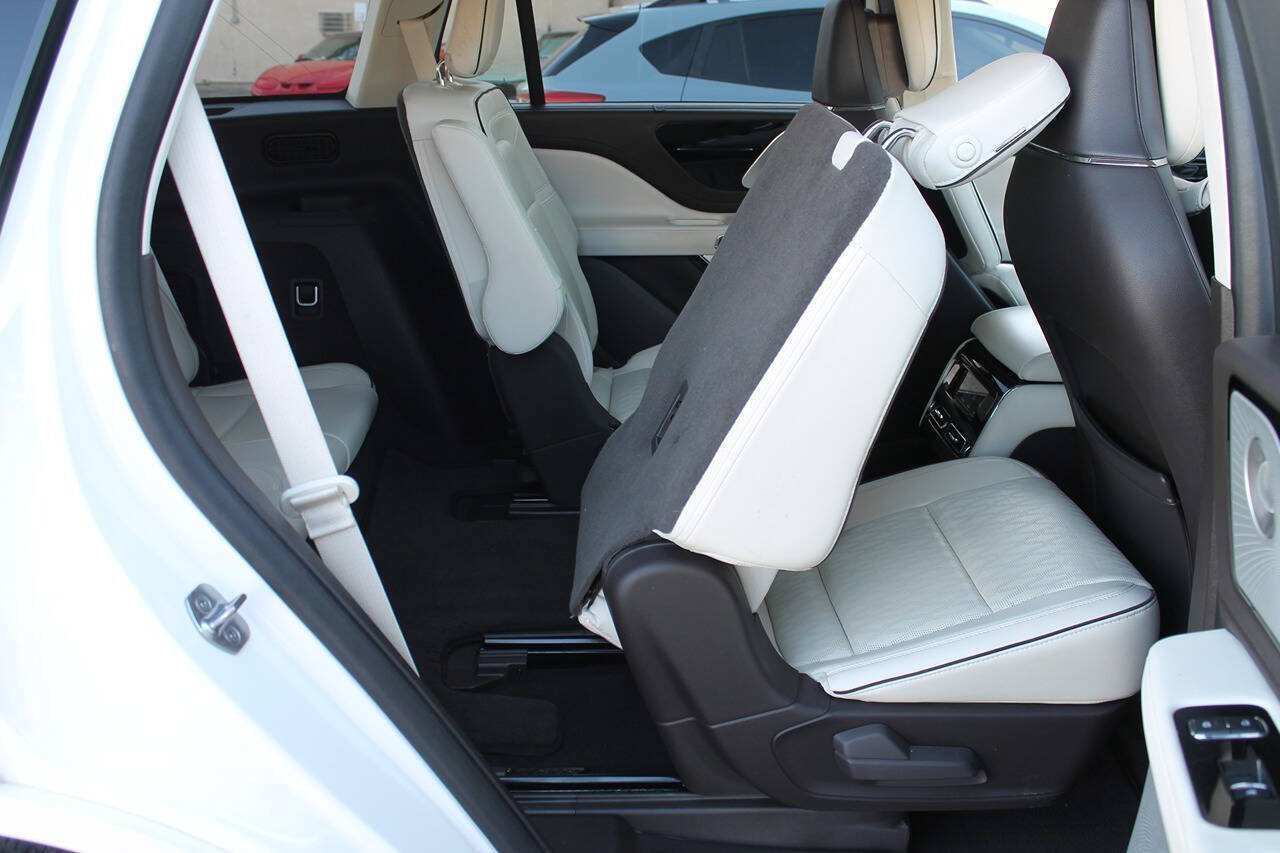 Used 2020 Lincoln Aviator Black Label Grand Touring w/ Class IV Trailer Tow Package AWD/4WD image 48