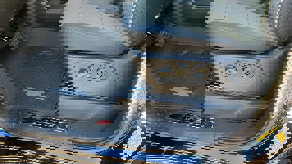 New 2026 Chevrolet Silverado 2500 ZR2 image 14