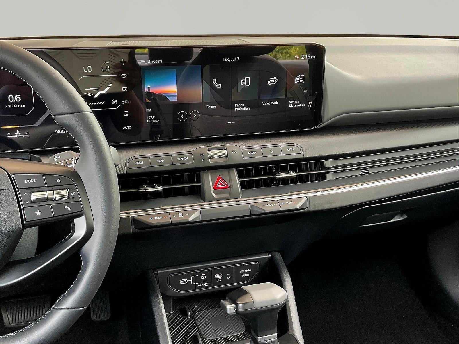 Used 2025 Kia K4 EX FWD image 9