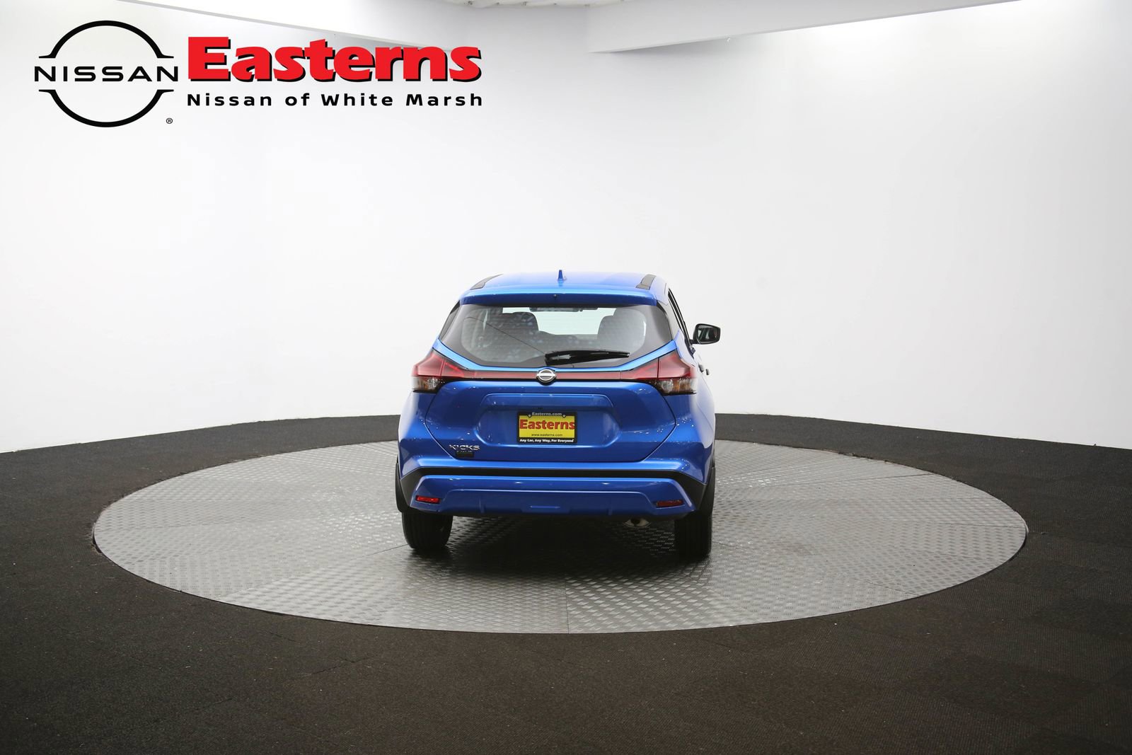 Used 2024 Nissan Kicks S image 61