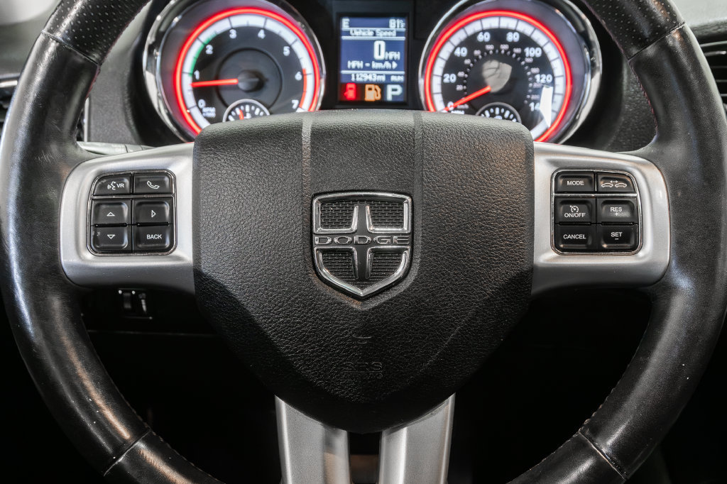 Used 2013 Dodge Durango R/T w/ Technology Group AWD/4WD image 15
