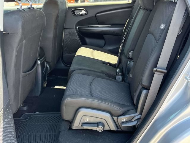 Used 2017 Dodge Journey SXT FWD image 15