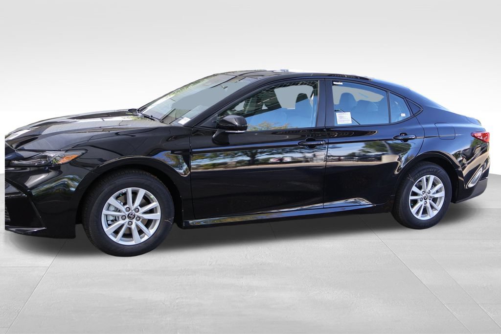New 2026 Toyota Camry LE AWD/4WD image 11