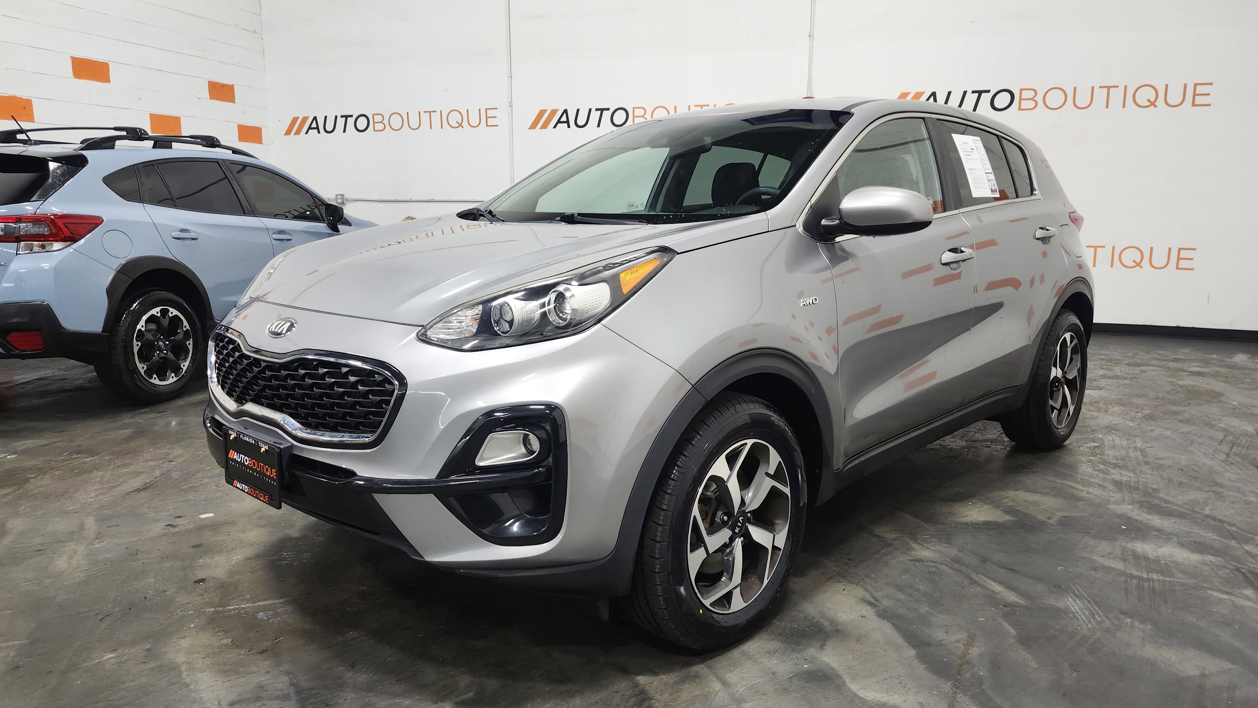 Used 2020 Kia Sportage LX image 11