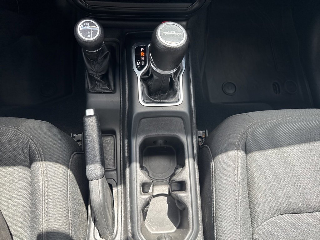 Used 2022 Jeep Gladiator Willys image 20