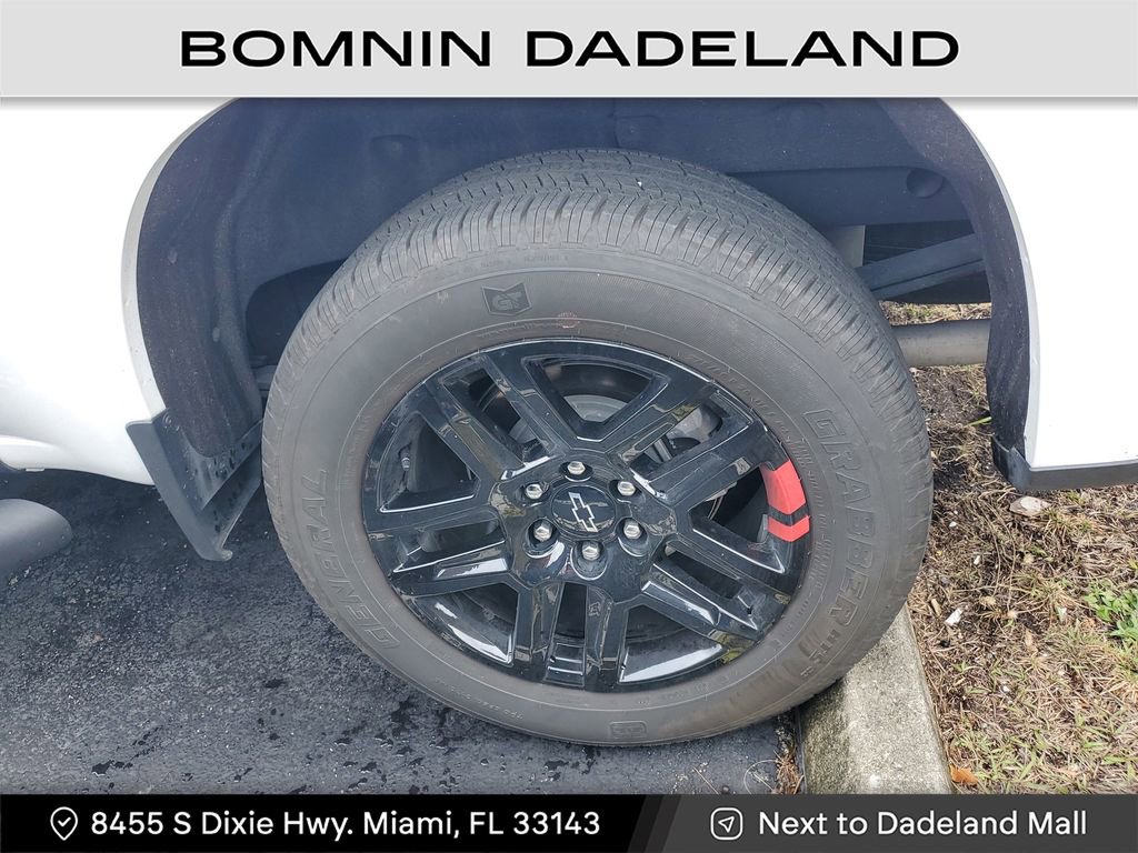 Used 2023 Chevrolet Silverado 1500 RST w/ Redline Edition image 12