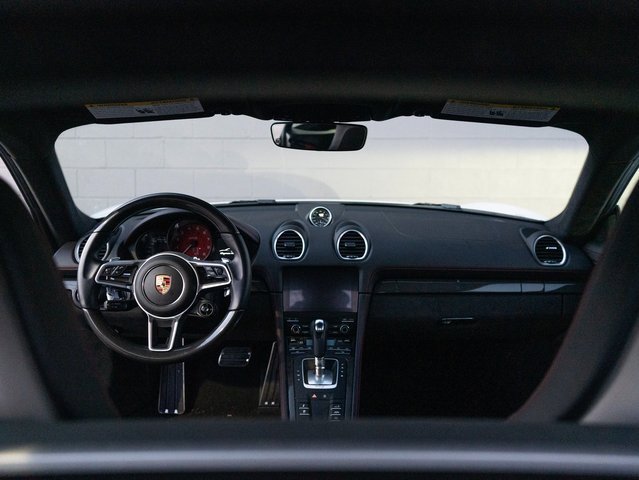 Certified 2024 Porsche 718 Cayman GTS image 21