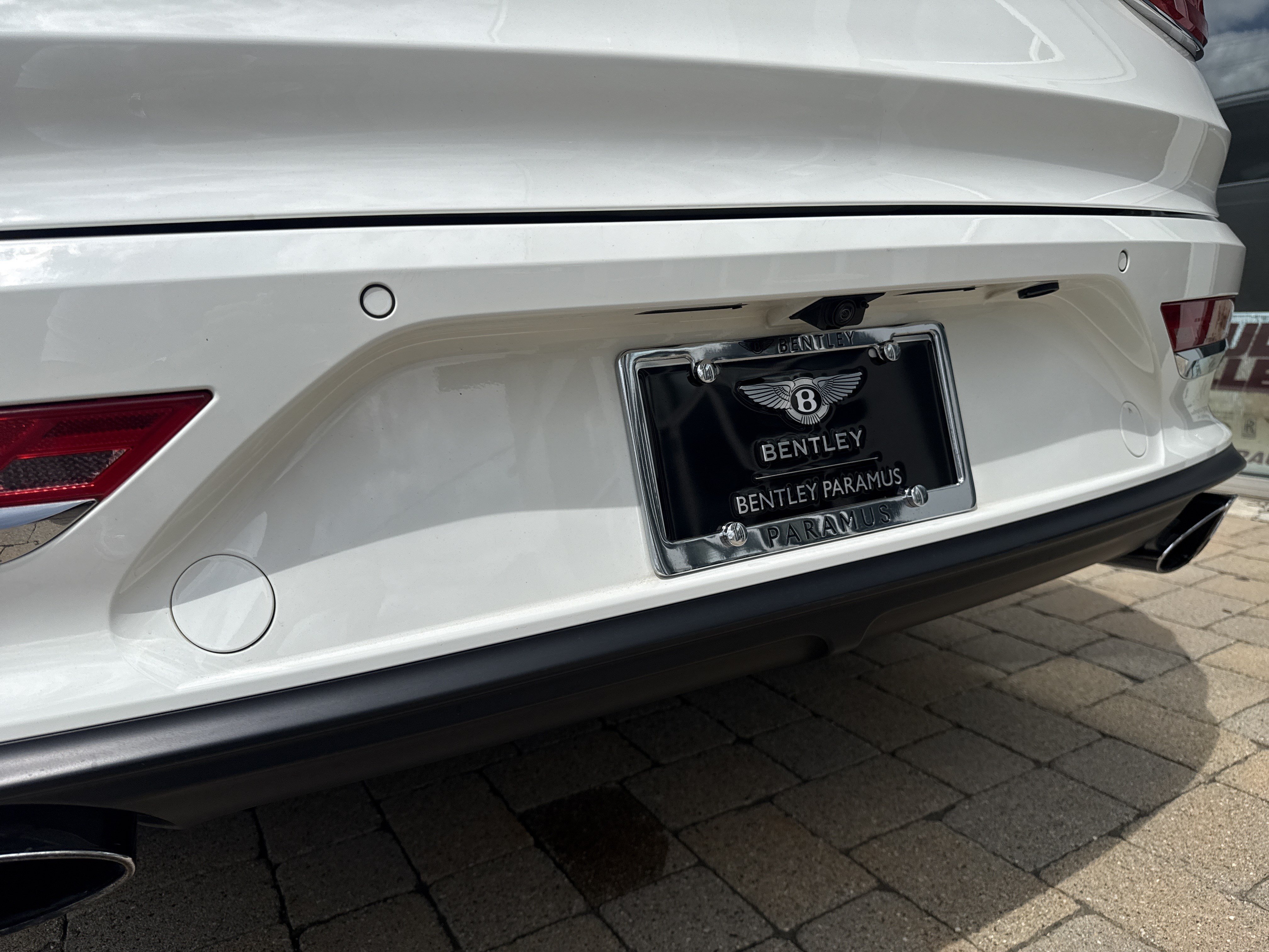 Used 2022 Bentley Bentayga AWD/4WD image 27