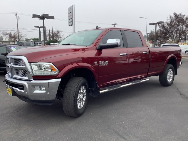 Used 2018 RAM 3500 Laramie w/ Convenience Group image 5