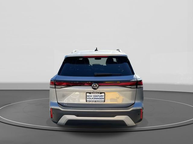 New 2026 Volkswagen Tiguan SE FWD image 4