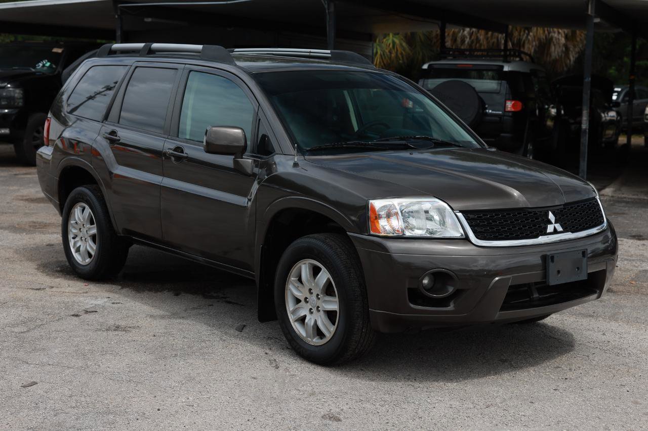 Used 2011 Mitsubishi Endeavor LS AWD/4WD image 15