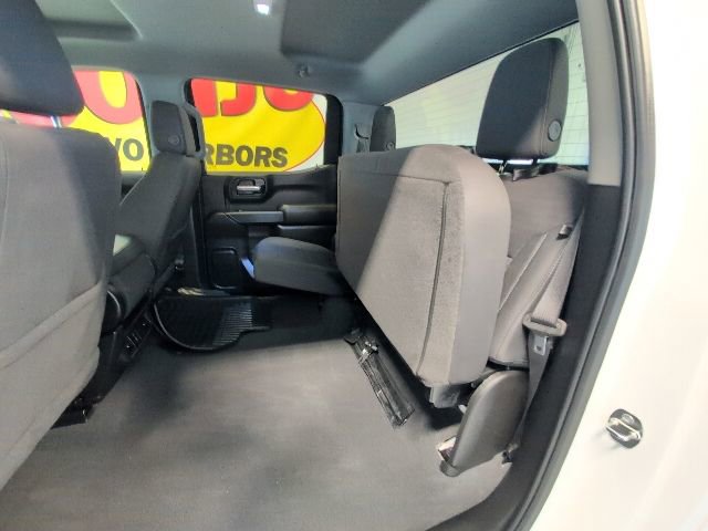 Used 2024 Chevrolet Silverado 1500 Custom AWD/4WD image 24