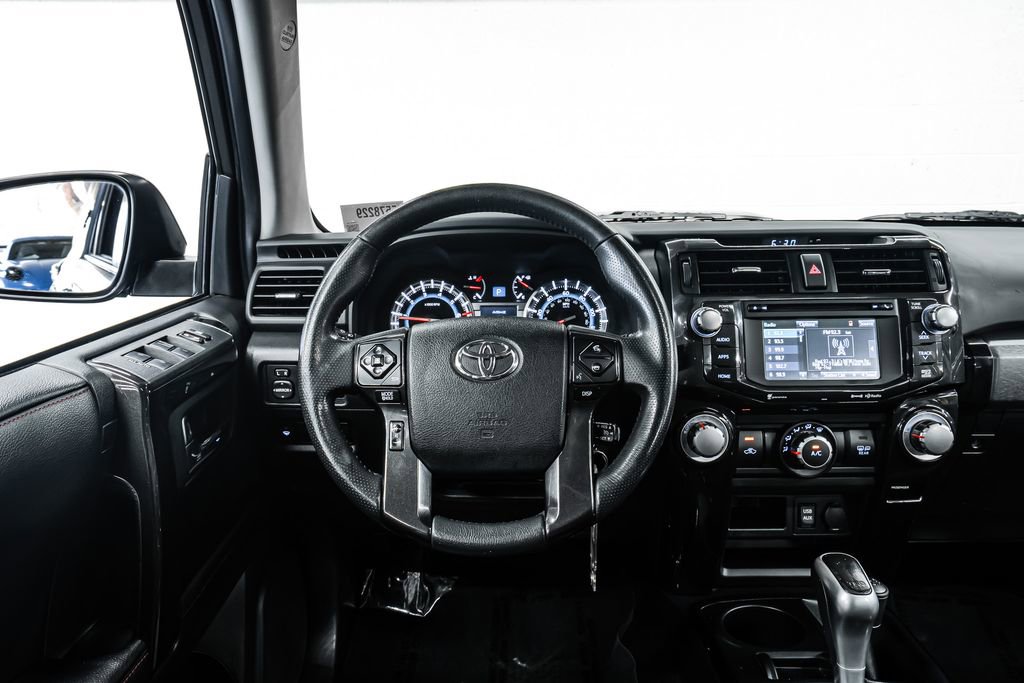 Used 2018 Toyota 4Runner TRD Off-Road Premium image 23