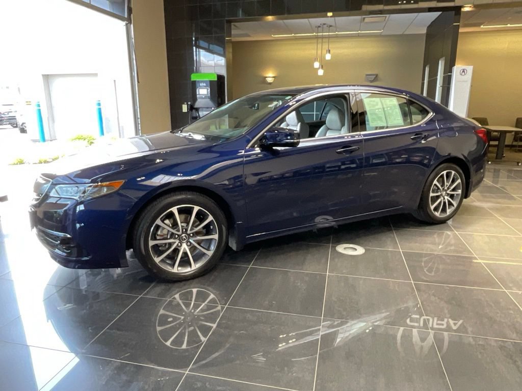 Certified 2017 Acura TLX V6 SH-AWD w/ Advance Package image 4