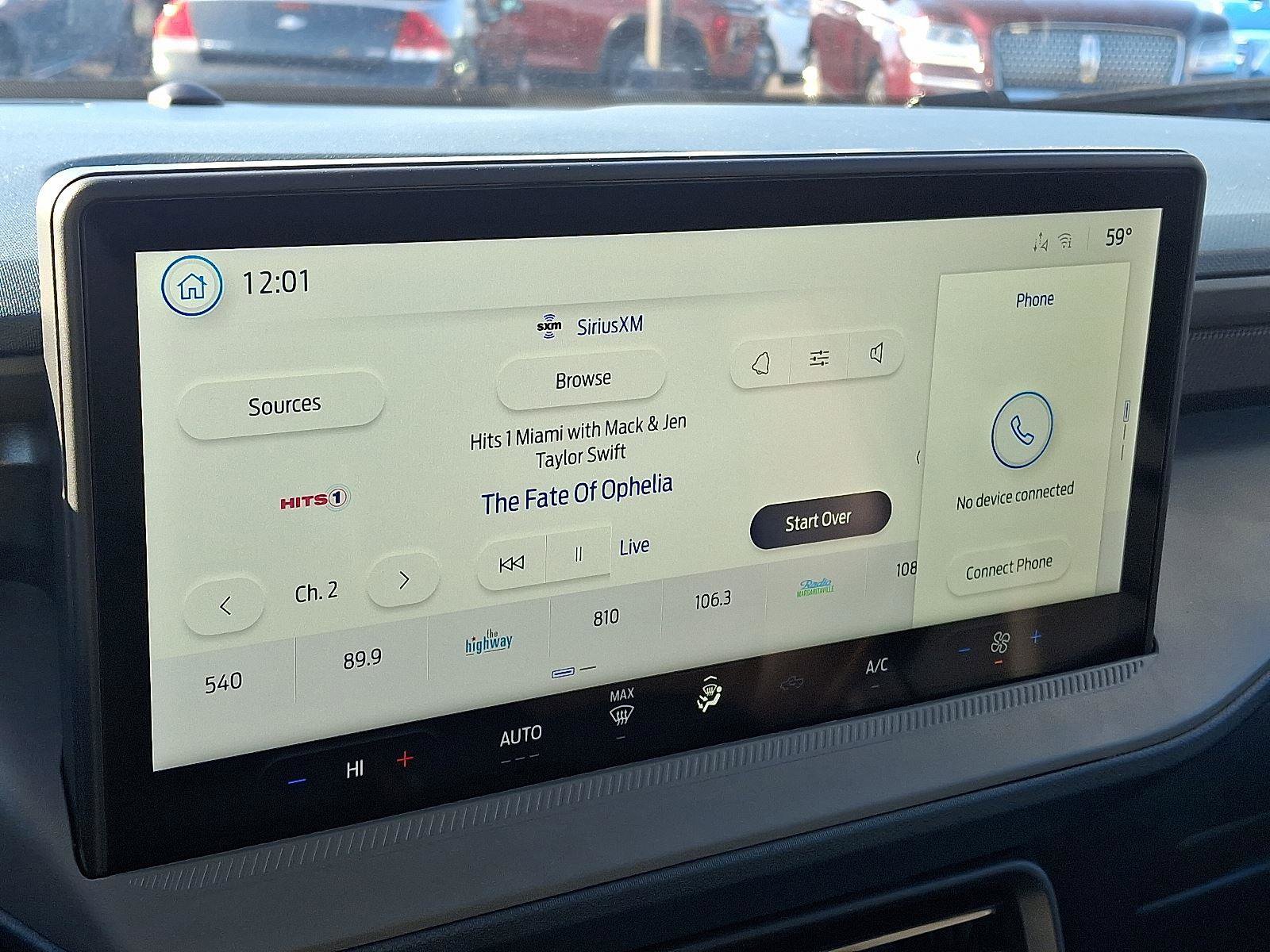 New 2025 Ford Maverick Lobo image 12