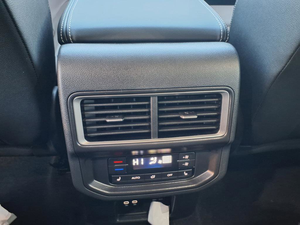 New 2026 Volkswagen Atlas SEL AWD/4WD image 11