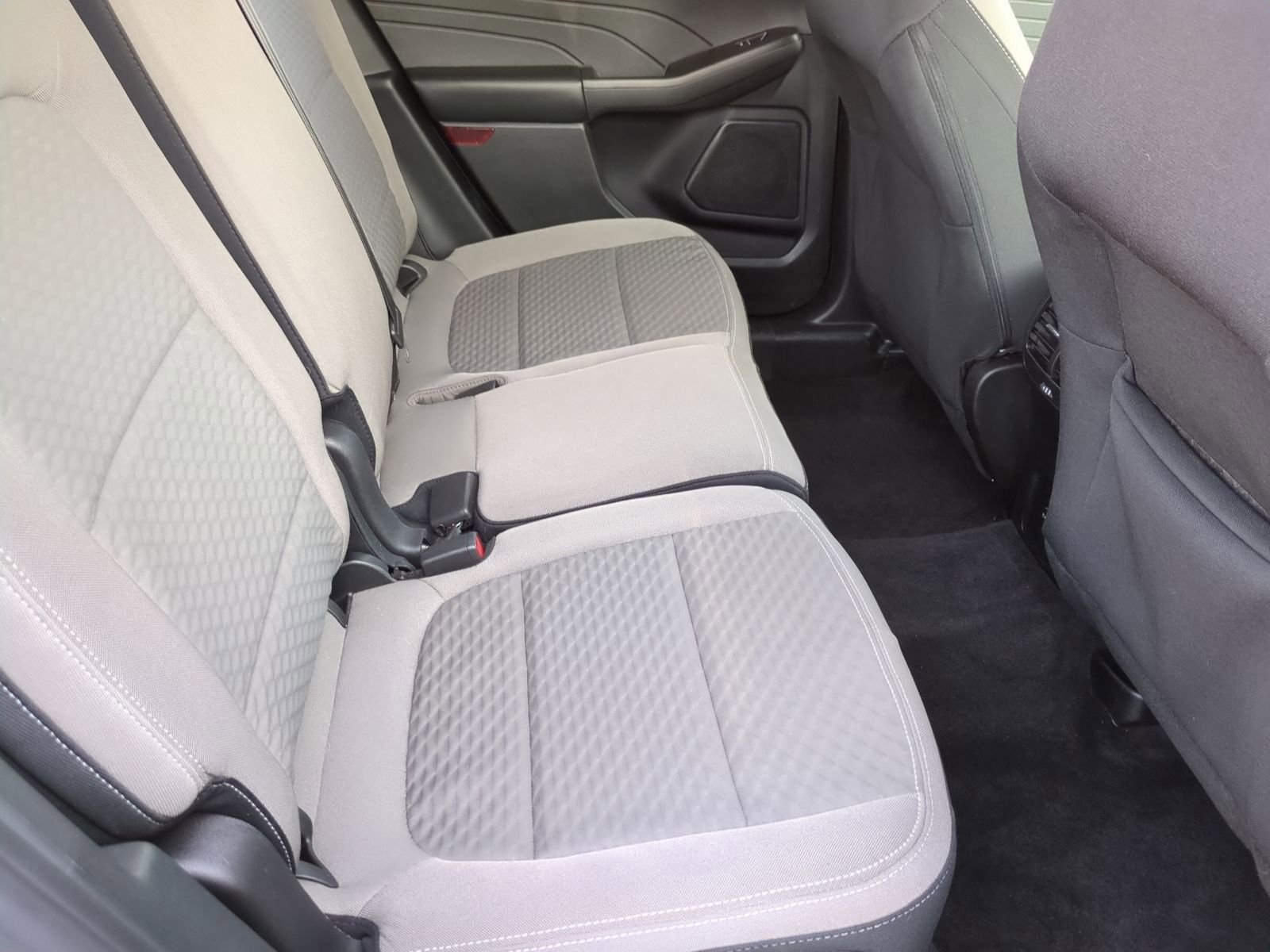 Used 2022 Ford Escape SE w/ Cold Weather Package image 24