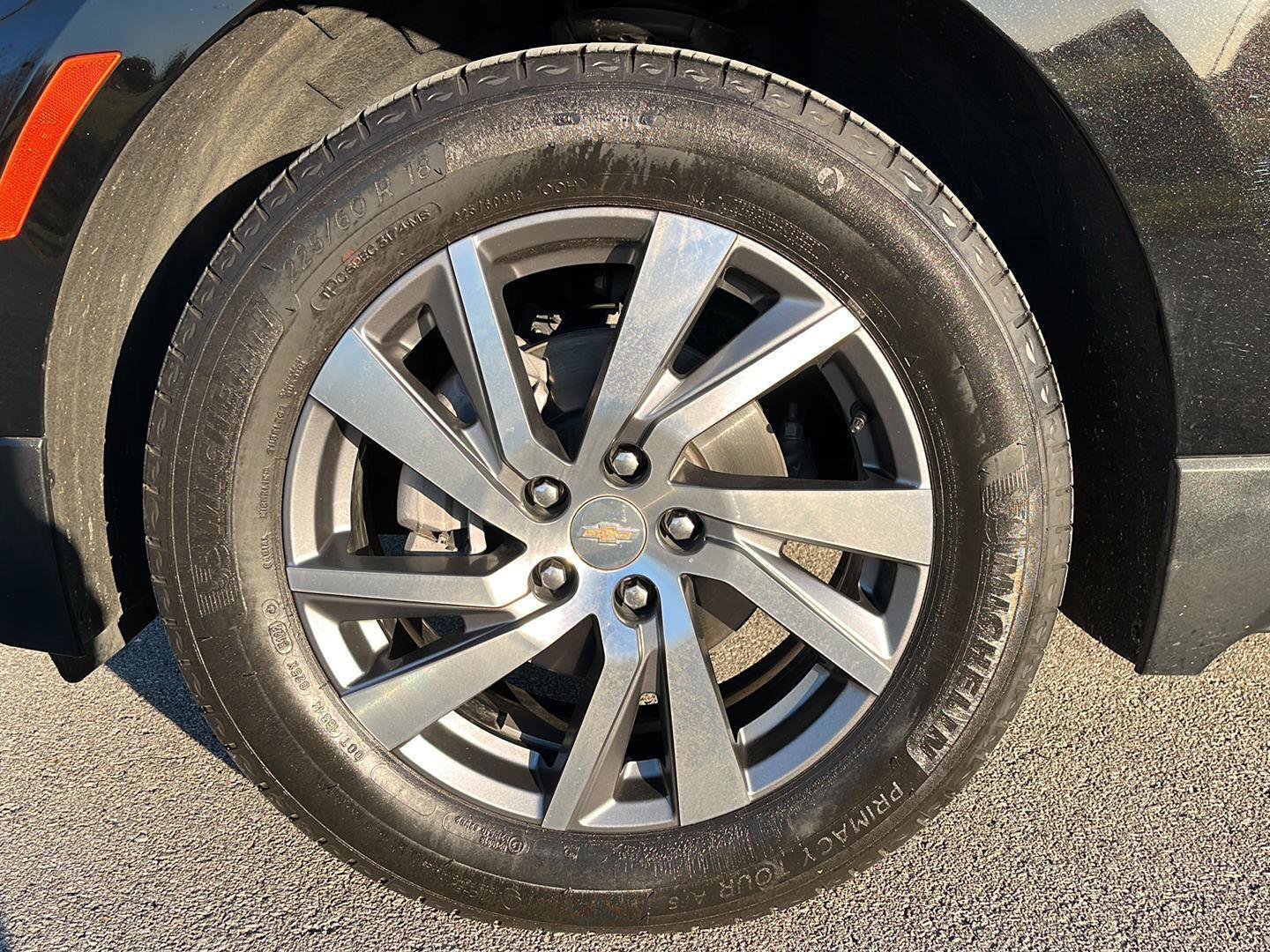 Used 2023 Chevrolet Equinox LT image 9