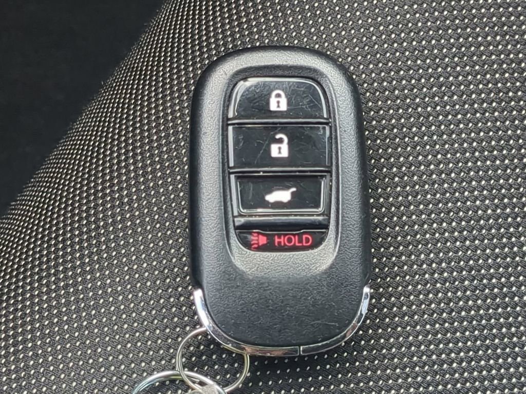 Used 2025 Honda CR-V LX image 27