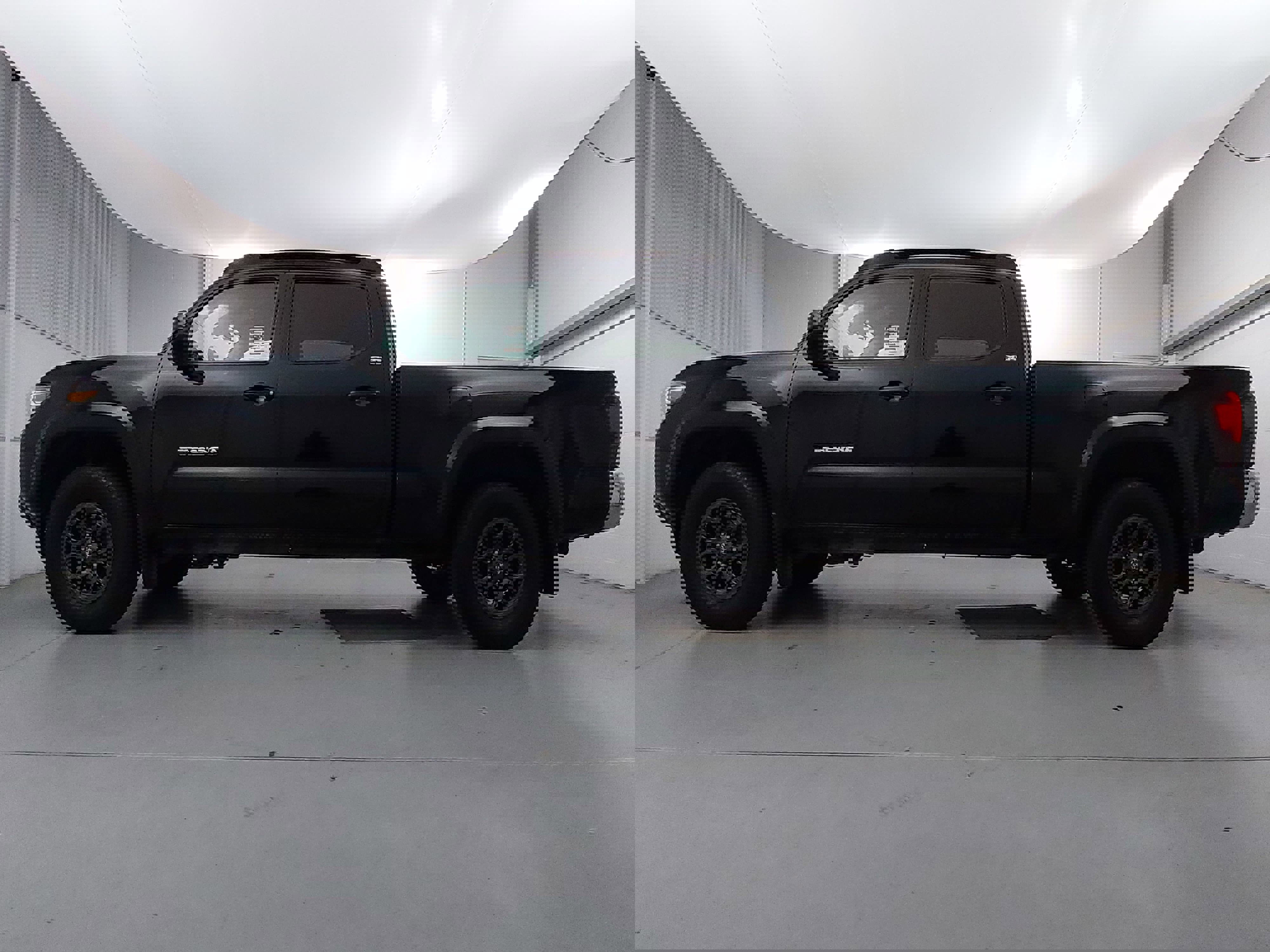 Used 2018 Toyota Tacoma SR5 image 2