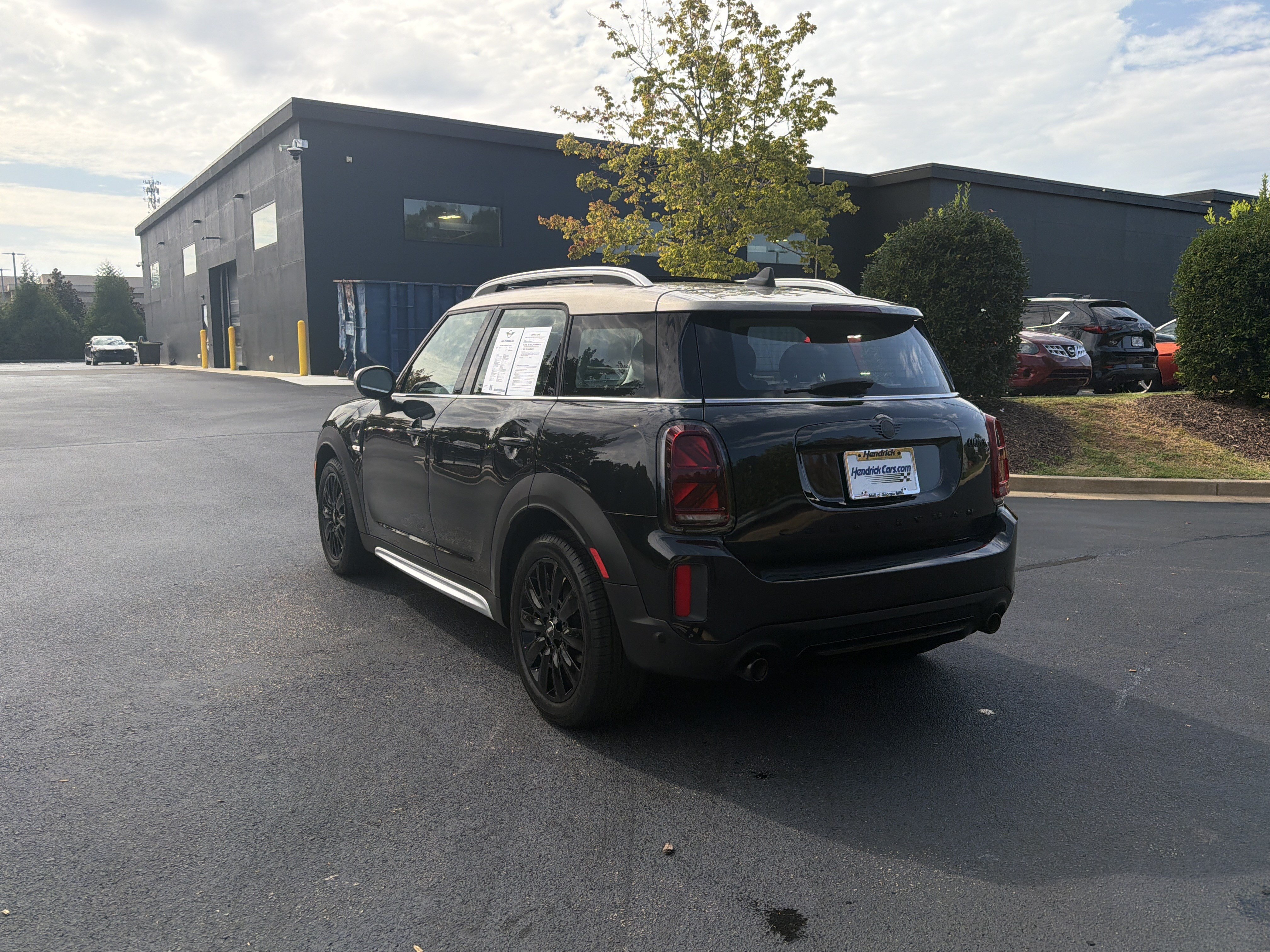 Used 2024 MINI Cooper Countryman S w/ Premium Package FWD image 15