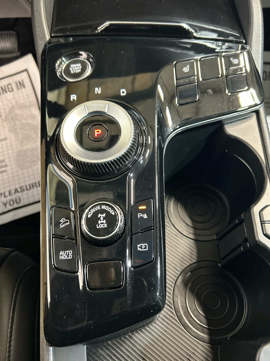 Used 2025 Kia Sportage EX w/ EX Premium Package AWD/4WD image 7